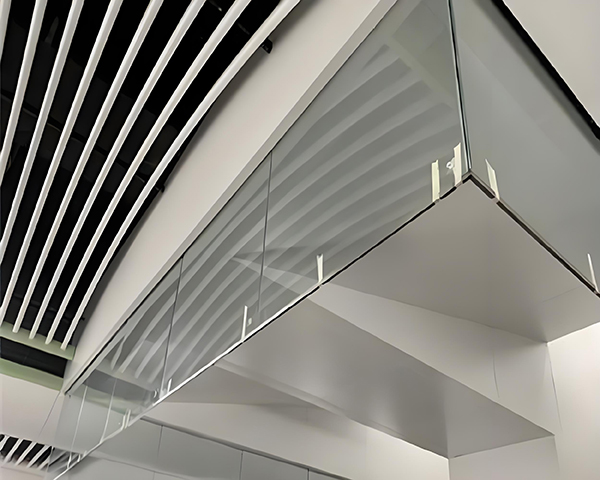 囊谦玻璃囊谦挡烟垂壁 囊谦玻璃囊谦挡烟垂壁