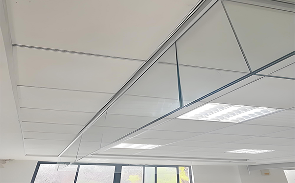 囊谦玻璃挡烟垂壁