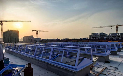 消防囊谦排烟窗开启角度